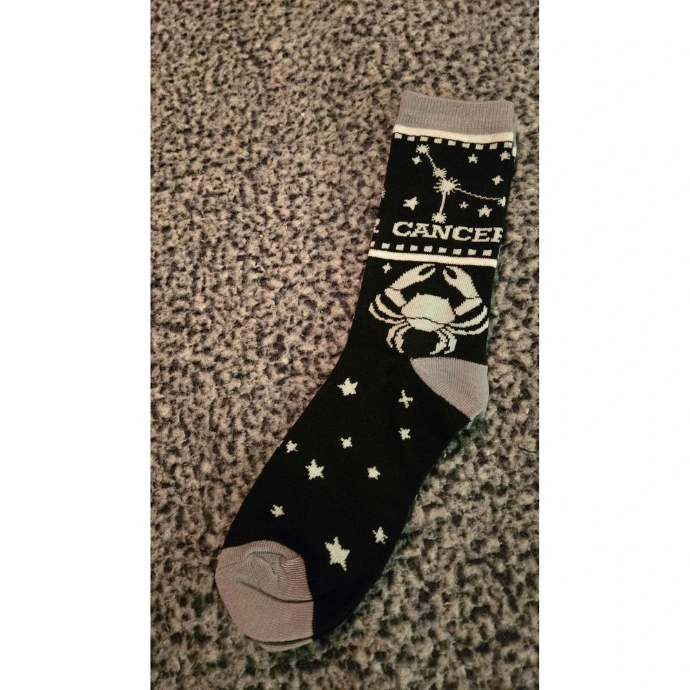 Zodiac‎ Cancer Crew Fashion Socks Black White Grey Constellation Crab Star Mens